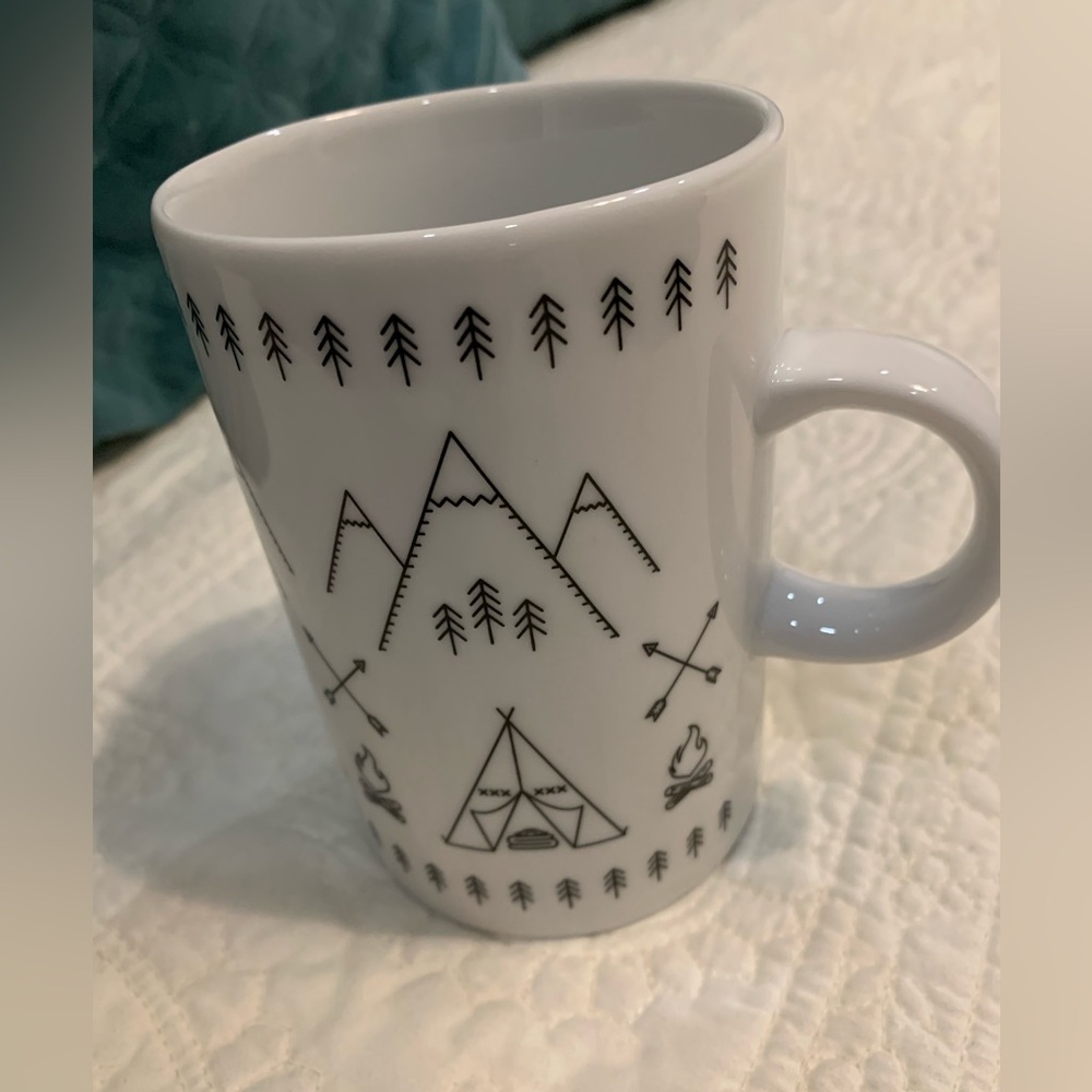Danica Studio Adventure Awaits Theme Coffee Cetamic Mug Cup New Without Box